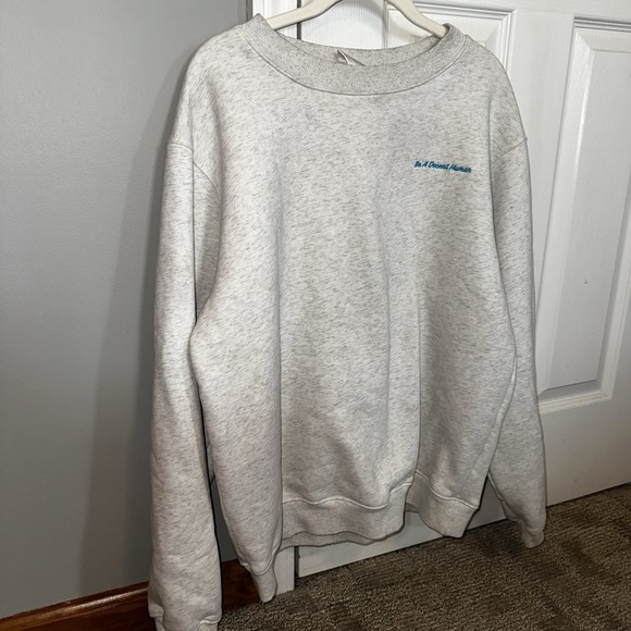 Barstool Sports Women Gray Crewneck "Be a Decent Human" Embroidered Size Small - Picture 4 of 9